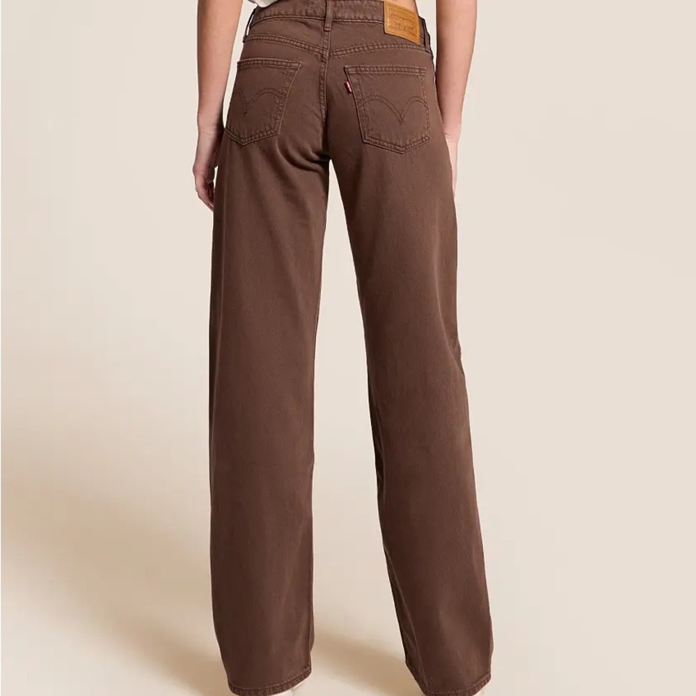 Levi's Low Loose Jeans in Braken Brown Size 29x30 NWT - Picture 2 of 12